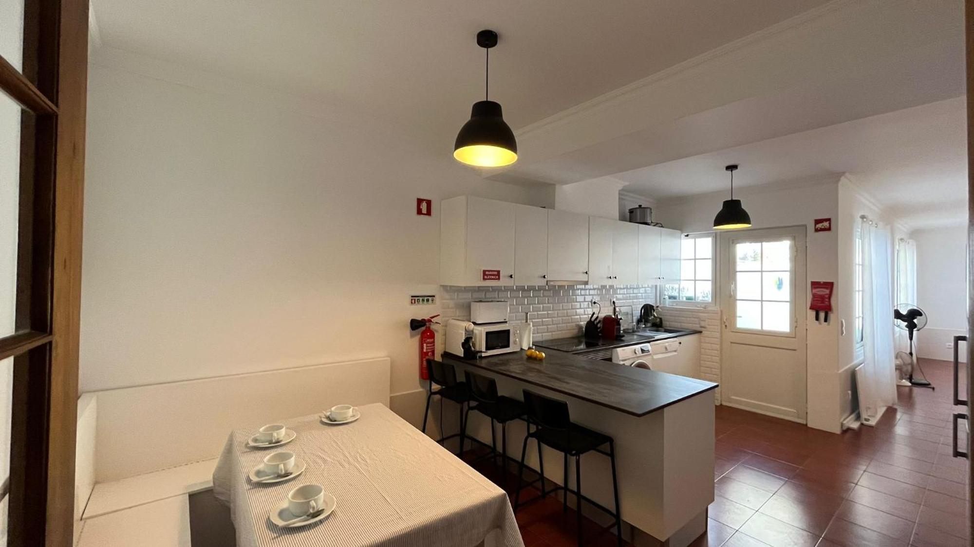 Espirito Azul Guest House - Rooms To Rent, 2 Minutes Walking From The Beach, Marina And Our Dive Center Vila Franca do Campo Εξωτερικό φωτογραφία